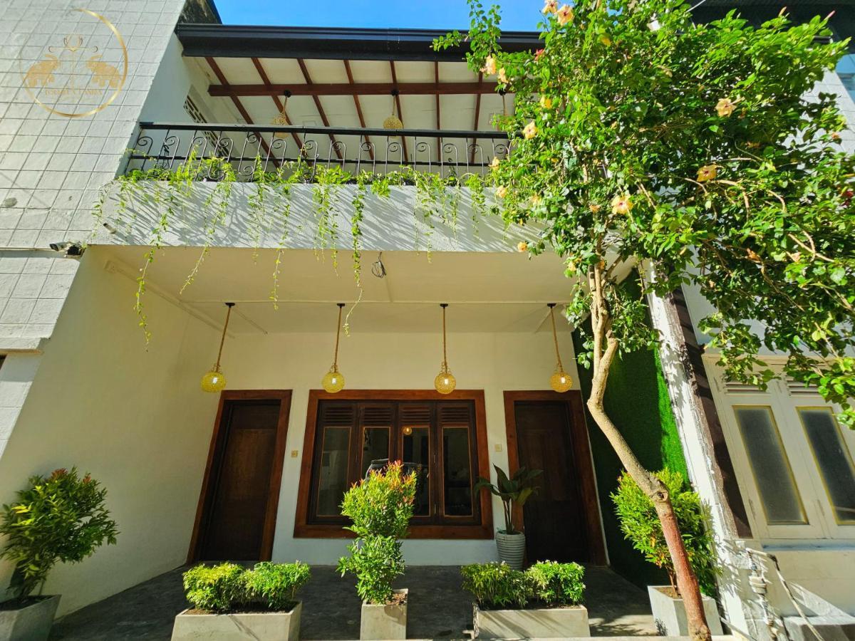 Galle Face Terrace Hostel By Tourlux Colombo Extérieur photo