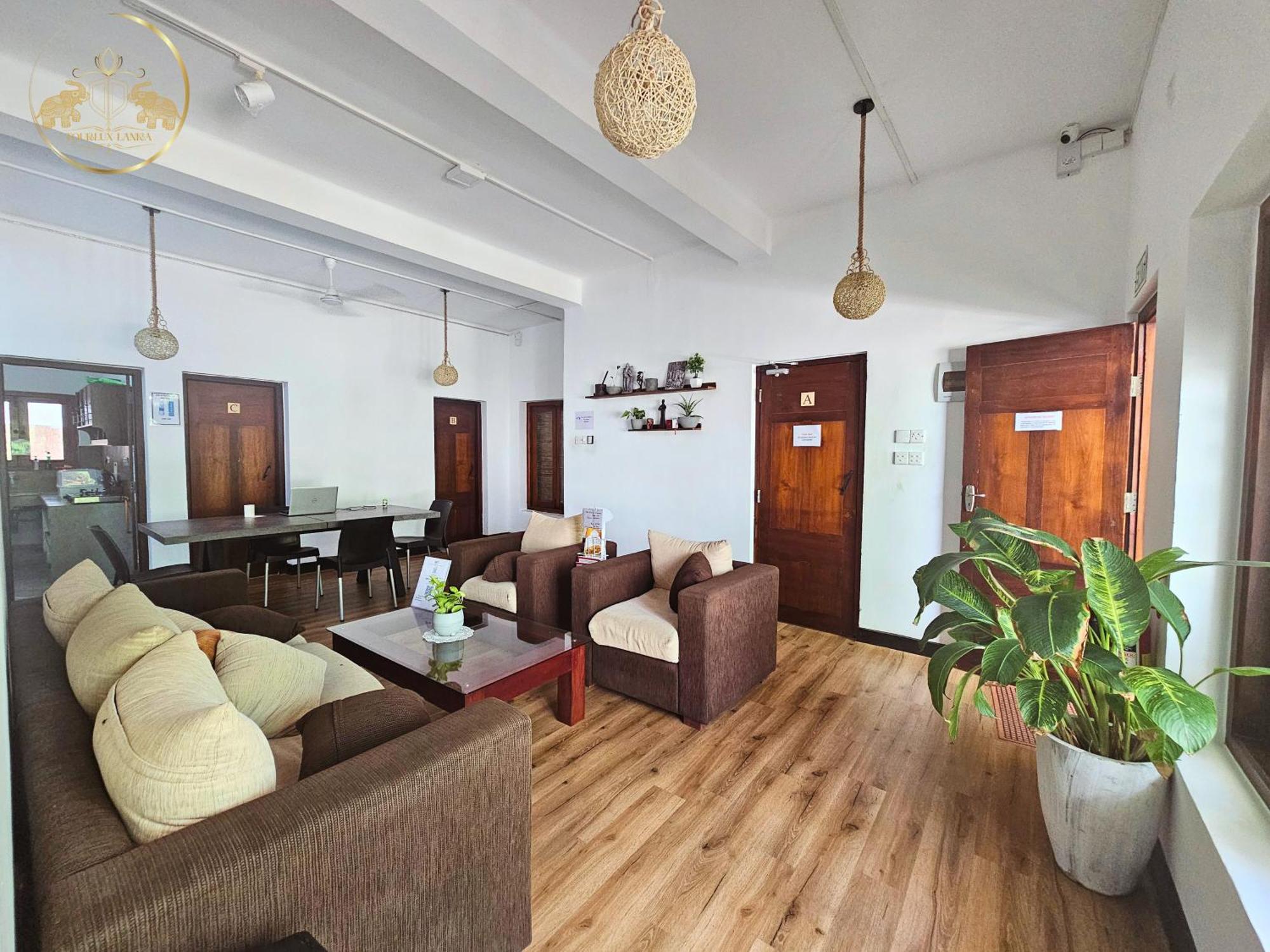 Galle Face Terrace Hostel By Tourlux Colombo Extérieur photo